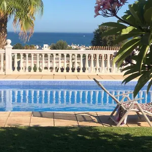 torremolinos-bonito-apartamento-studio-la-carihuela.1costadelsol.com/